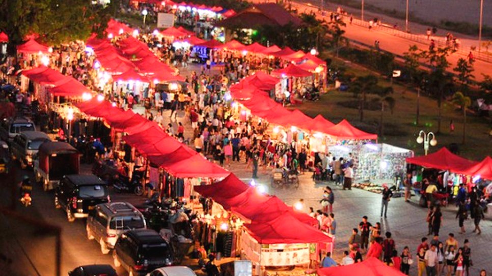 Chợ đêm thủ đô Viêng Chăn