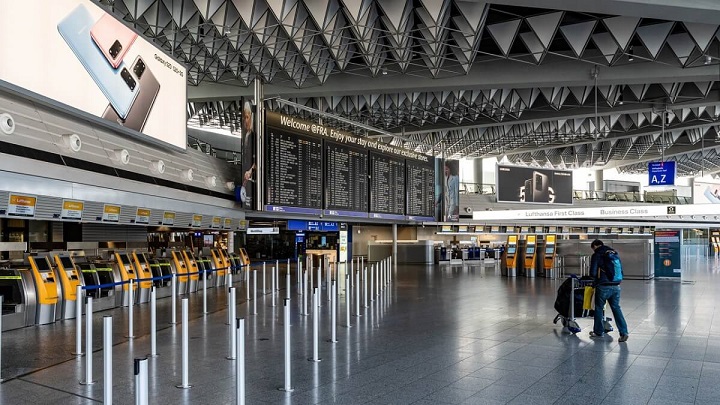 Frankfurt Airport (FRA)