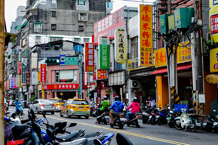 Di chuyển bằng xe máy rất phổ biến ở Đài Loan