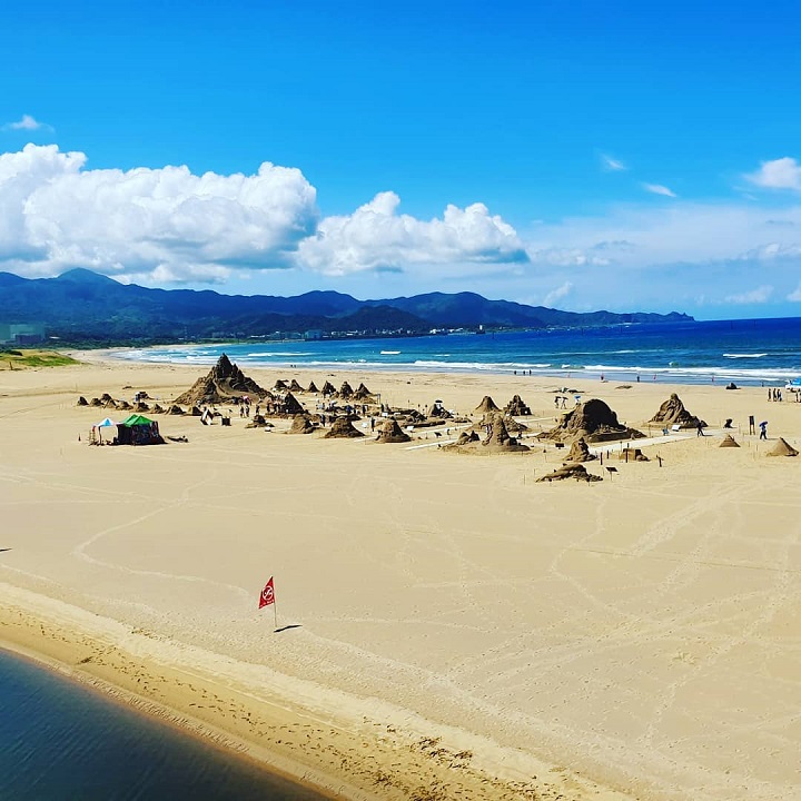 B&atilde;i biển ch&iacute;nh Fulong&nbsp;