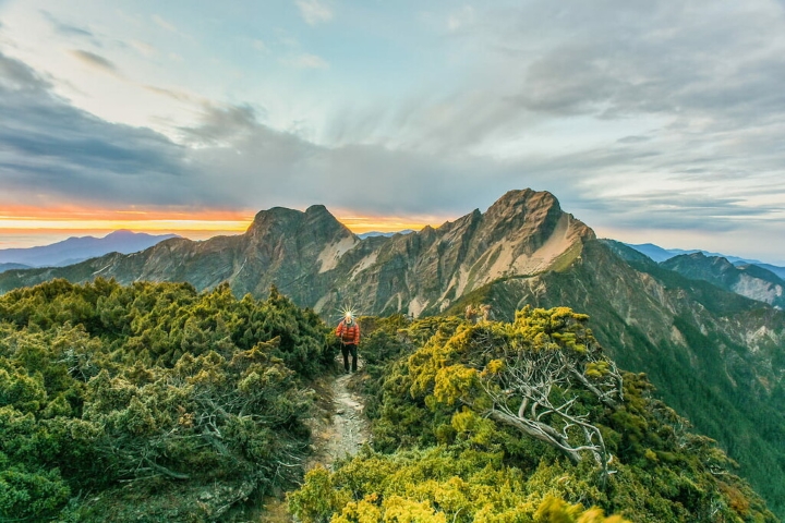 Bức tranh thiên nhiên hùng vĩ của núi Yushan