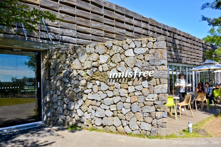 Nh&agrave; Innisfree Jeju