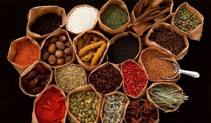 Gia vị Th&aacute;i Lan tạo n&ecirc;n t&ecirc;n tuổi của nền ẩm thực Th&aacute;i