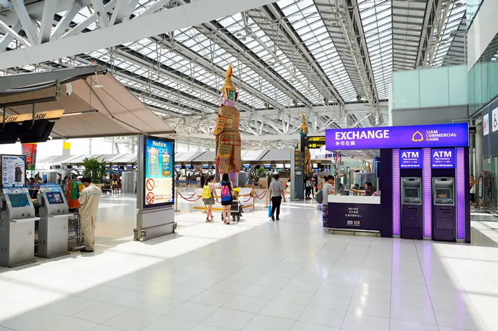 Đổi tiền ở sân bay là một lựa chọn thuận tiện cho du khách