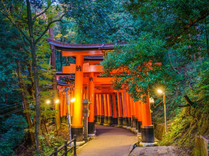 Kyoto nổi tiếng với các ngôi đền linh thiêng