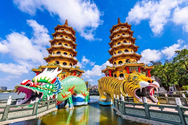 Vẻ đẹp thiên nhiên đa dạng, hùng vĩ, luôn là điểm đến hấp dẫn đối với các du khách