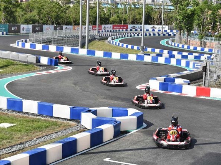 Trải nghiệm đua xe go-kart thú vị tại công viên Suzuka Circuit