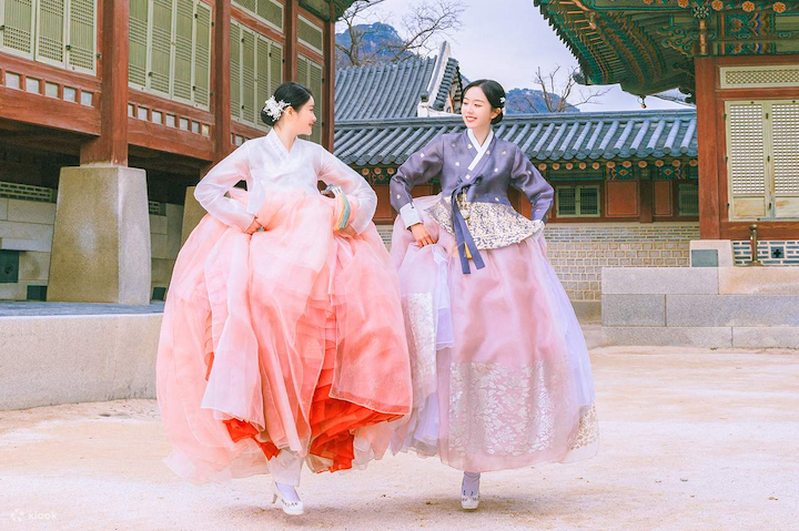 Bạn sẽ tốn một khoản tiền nếu muốn thuê HanBok tại Hàn Quốc