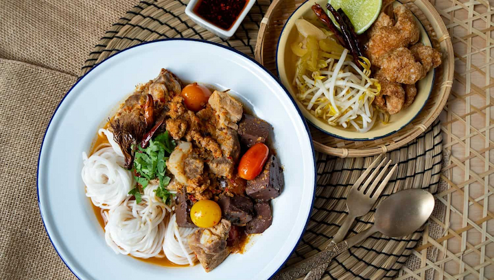Khanom Jeen Nam Giao thích hợp thưởng thức quanh năm