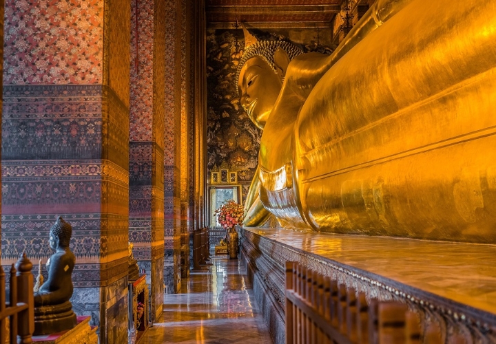 Bức tượng Phật nằm dát vàng khổng lồ tại chùa Wat Pho Thái Lan