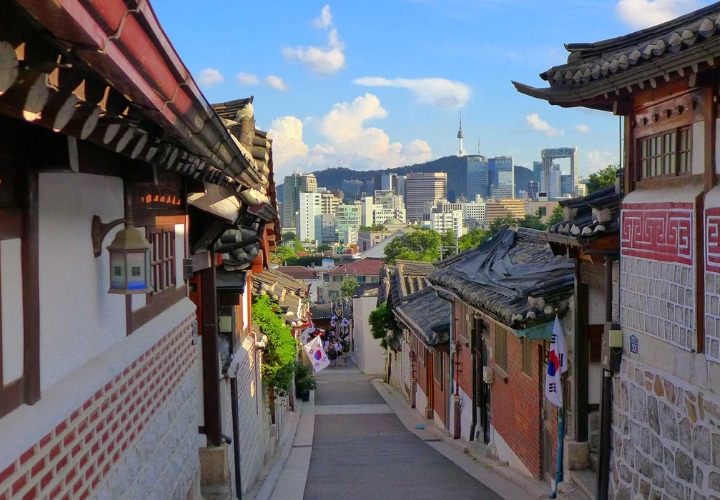 Làng Bukchon Hanok mang nét đẹp truyền thống lâu đời của Hàn Quốc