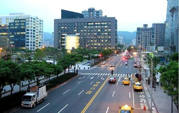 Đến Đài Bắc vào mùa hè để tận hưởng sự sôi động của thành phố này