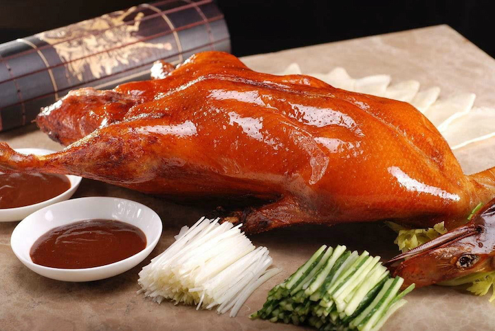 Đừng quên thưởng thức vịt quay Bắc Kinh khi đến Bằng Tường