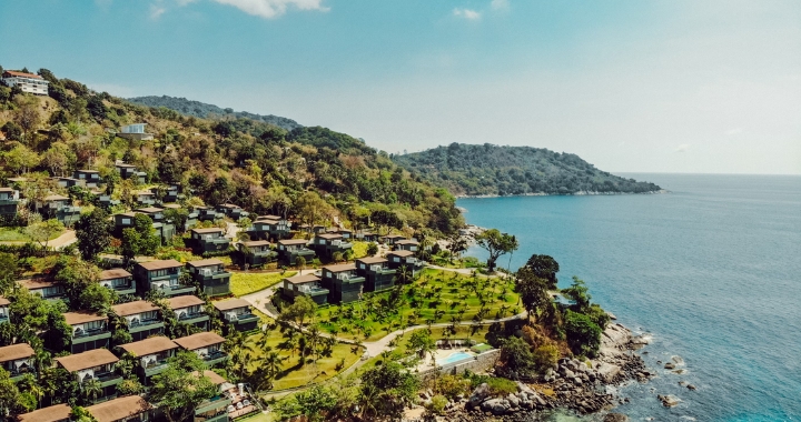 Biển Kata, viên ngọc trai của Phuket, hấp dẫn du khách với sự kết hợp hoàn hảo giữa không gian sôi động và yên bình.