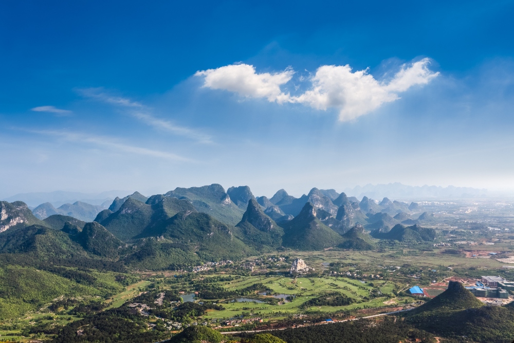 Phong cảnh yên bình của Bình Biên