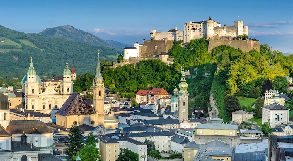 Salzburg mang vẻ đẹp cổ k&iacute;nh với kh&ocirc;ng kh&iacute; trong xanh