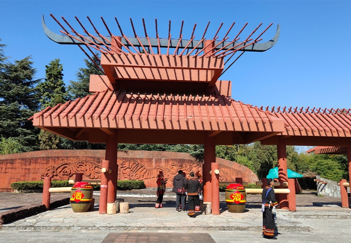 Làng dân tộc Vân Nam là nơi sinh sống của hơn 25 dân tộc thiểu số