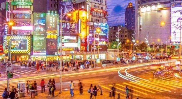 Chợ đêm Ximending sầm uất