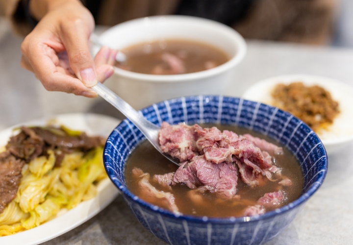 Súp thịt bò là món ăn sáng mang hương vị đậm đà không thể bỏ qua tại Đài Nam