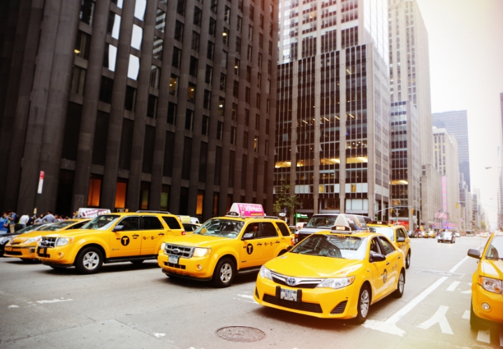 Taxi tại Đài Nam giúp bạn di chuyển nhanh chóng và thoải mái, phù hợp với những hành trình ngắn hoặc buổi tối muộn.