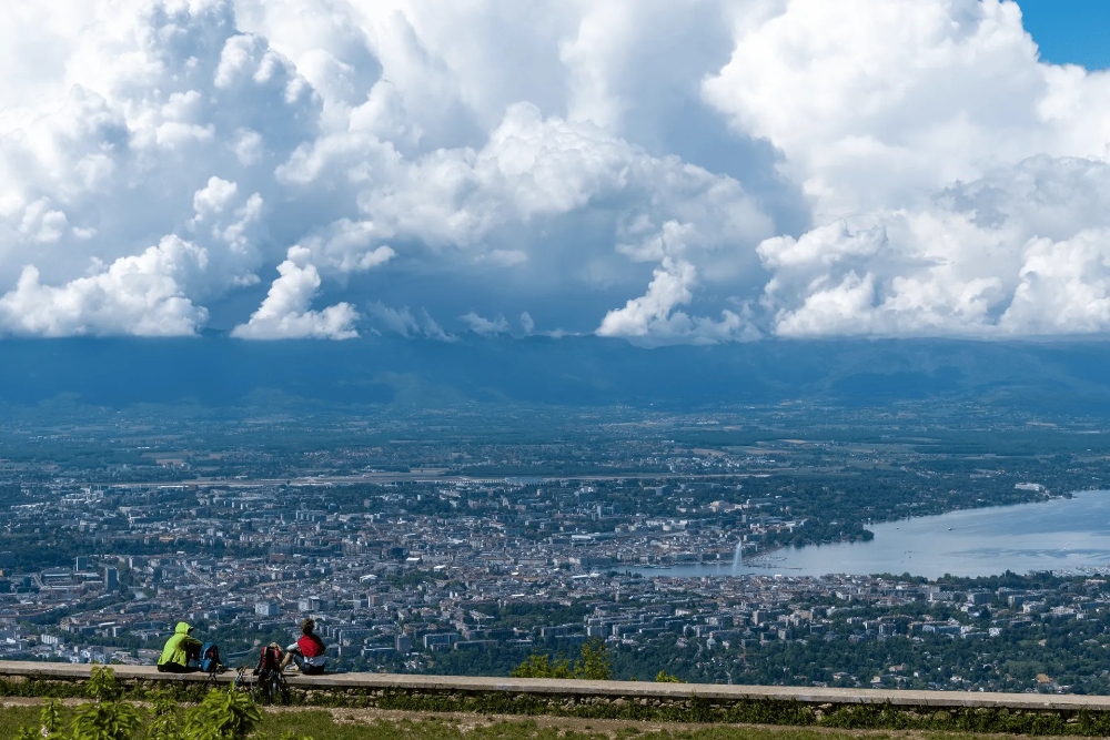 Toàn cảnh Geneva nhìn từ đỉnh Salève
