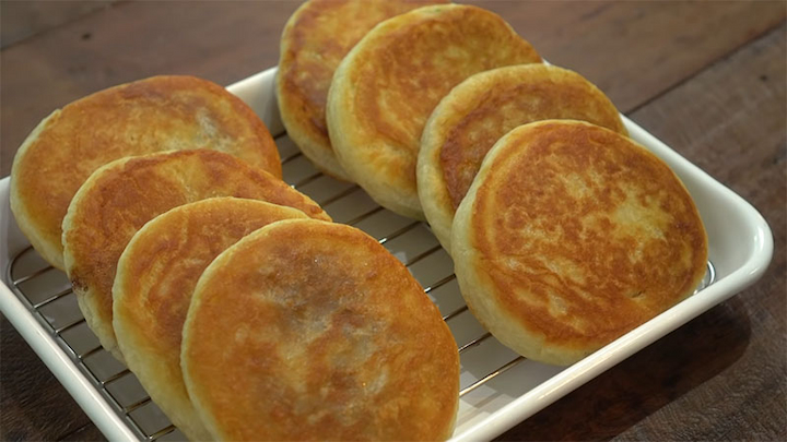 Hoddeok - Tuyệt phẩm ẩm thực nhất định phải thử khi du lịch Hàn Quốc tháng 11