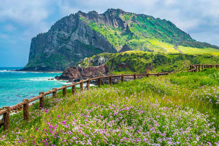 Đảo Jeju níu chân du khách bởi cảnh sắc thiên nhiên tuyệt đẹp