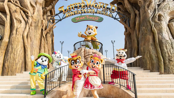 Ghé thăm công viên Lotte World Busan với nhiều trò chơi giải trí thú vị