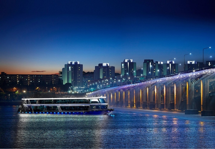 Trải nghiệm ngắm cảnh sắc Seoul trên du thuyền sông Hàn