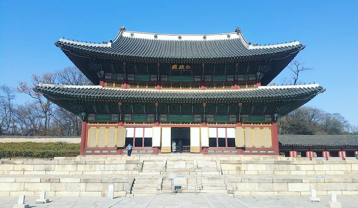 Cung điện Changgyeonggung - địa điểm thu hút khách du lịch tháng 8 tại Hàn Quốc