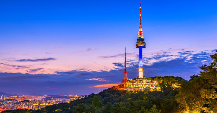 Biểu tượng nổi tiếng của Seoul, nơi lý tưởng để ngắm nhìn toàn cảnh thành phố từ trên cao.