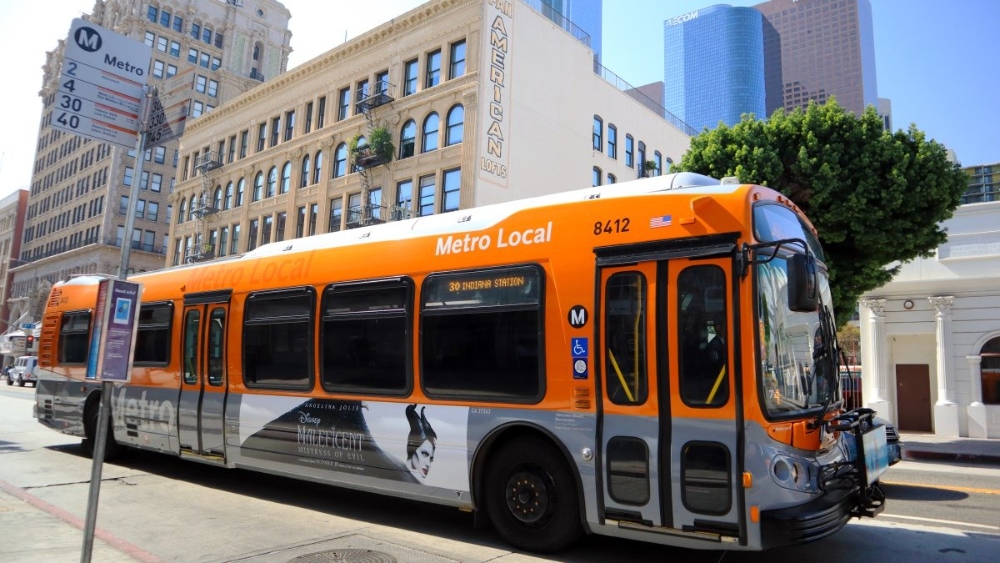 Hệ thống giao thông phát triển tại Los Angeles giúp du khách di chuyển dễ dàng