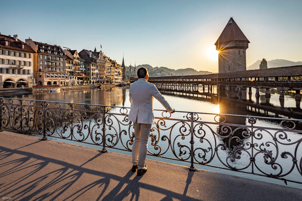 Du khách có thể đi xe đạp để khám phá Lucerne