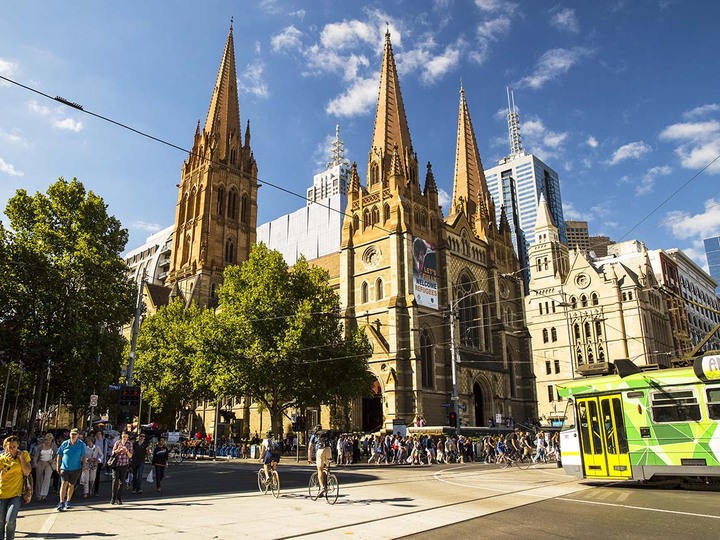 Nhà thờ St Paul - Biểu tượng kiến trúc của nội đô thành phố Melbourne