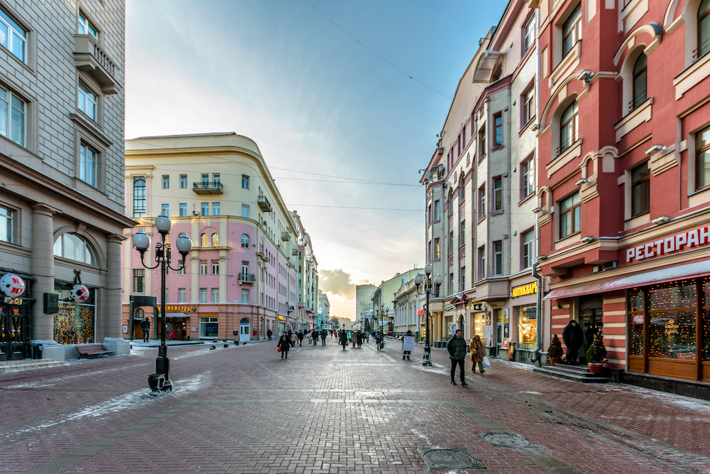 Phố cổ Arbat với những ngôi nhà mang kiến trúc cổ kính