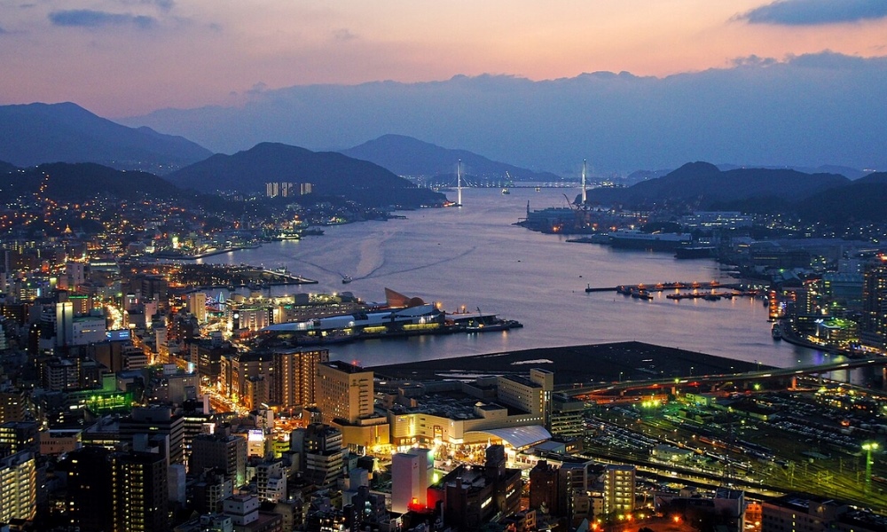 Nagasaki mỗi m&ugrave;a mang một vẻ đẹp v&agrave; trải nghiệm kh&aacute;c biệt, hấp dẫn du kh&aacute;ch quanh năm