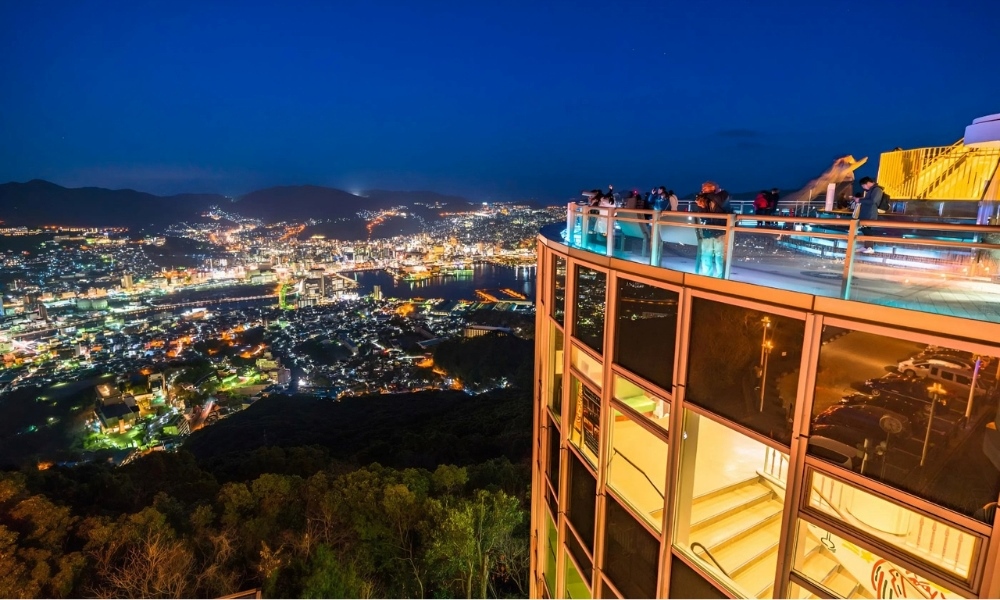 Ngắm Nagasaki từ một trong những đ&agrave;i quan s&aacute;t ấn tượng nhất Nhật Bản