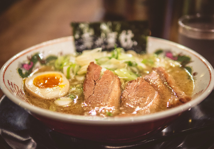 Với hơn 2500 quán ramen, tất cả các loại mì ramen theo vùng của Nhật Bản đều có mặt tại Osaka