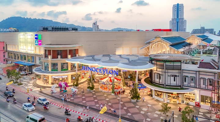 Jungceylon là điểm đến mua sắm, giải trí và ăn uống lý tưởng cho du khách ghé thăm