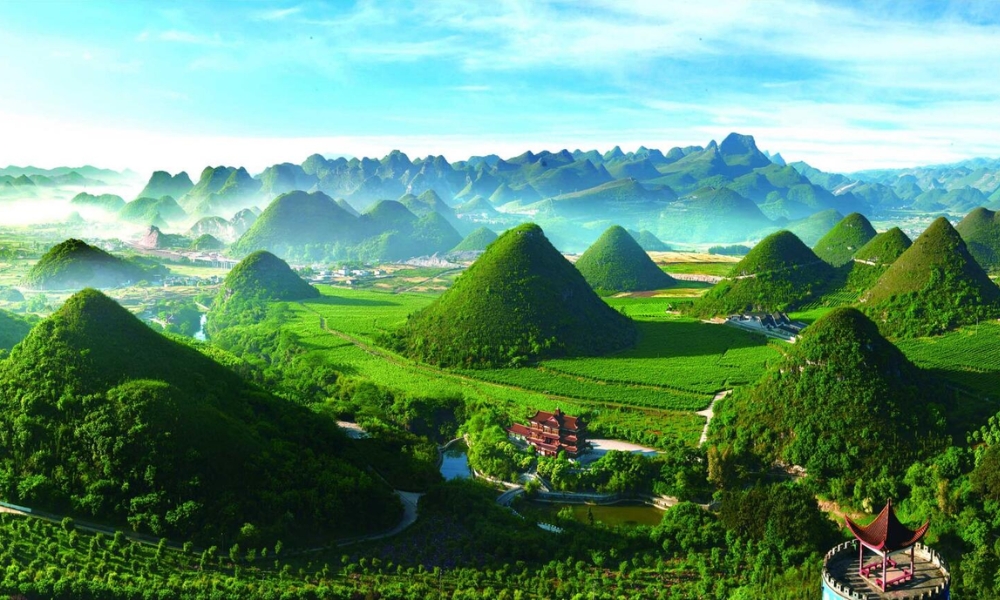 Thời tiết Qu&yacute; Ch&acirc;u thay đổi theo m&ugrave;a, mỗi m&ugrave;a mang một vẻ đẹp rất ri&ecirc;ng
