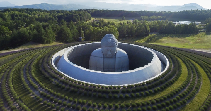 Đồi Đại Phật Hill of Buddha là một kiệt tác kiến trúc tại Sapporo