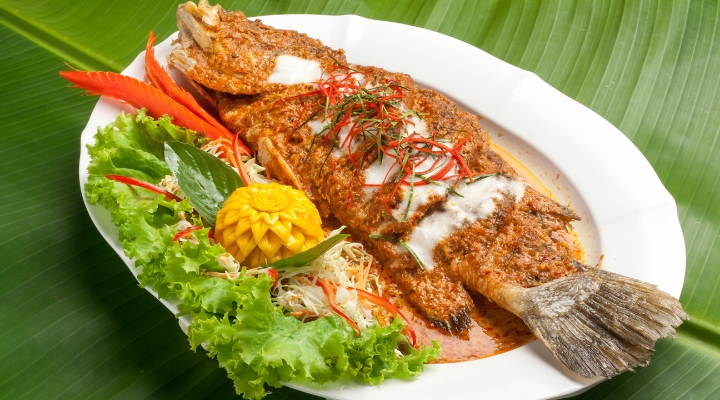 Món cá diêu hồng sốt me hấp dẫn với ý nghĩa cầu mong may mắn và sung túc cho dịp đầu năm