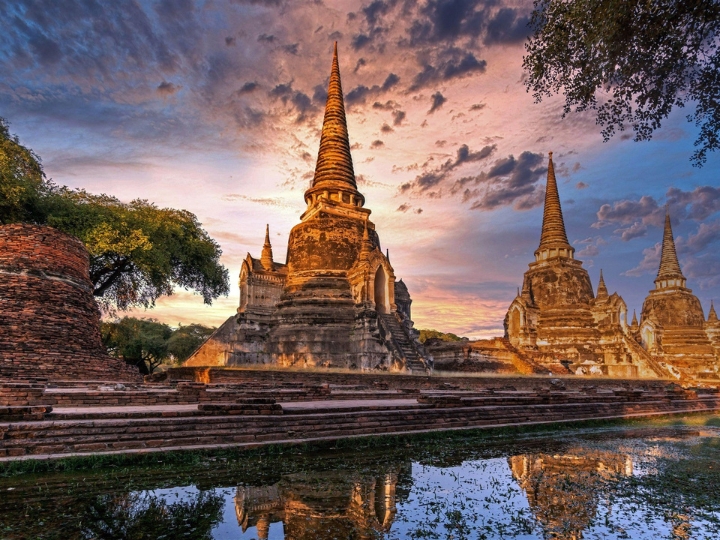 Thành Phố Bangkok có nhiều ngôi chùa lịch sử và linh thiêng