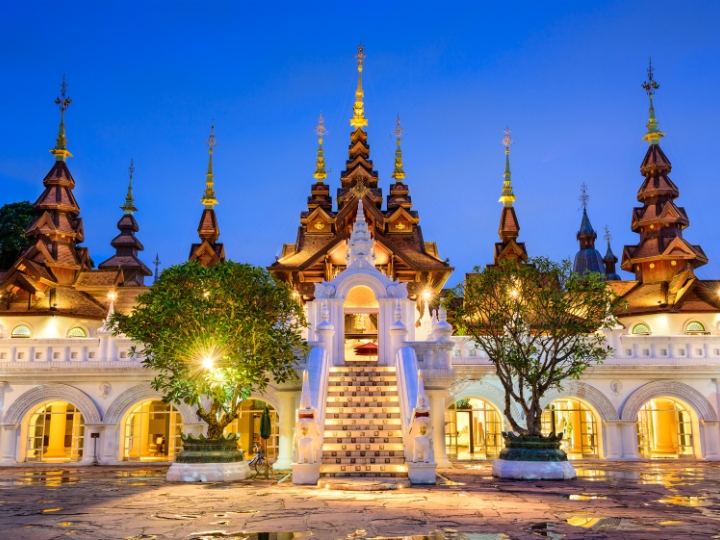Chiang Mai là thành phố có nhiều ngôi chùa linh thiêng và làng nghề truyền thống