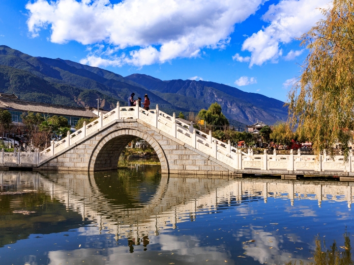 Th&agrave;nh cổ Đại L&yacute; &ndash; Điểm đến với vẻ đẹp ho&agrave;i cổ v&agrave; sự phong ph&uacute; về văn h&oacute;a