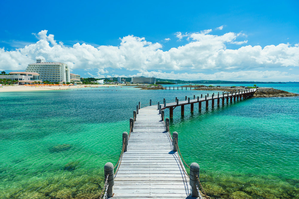 Thời gian đẹp nhất để du lịch Okinawa là mùa hè từ tháng 5 đến tháng 8