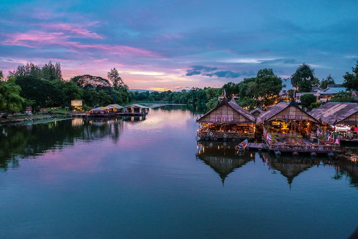 Khách sạn nhà nổi tại Kanchanaburi