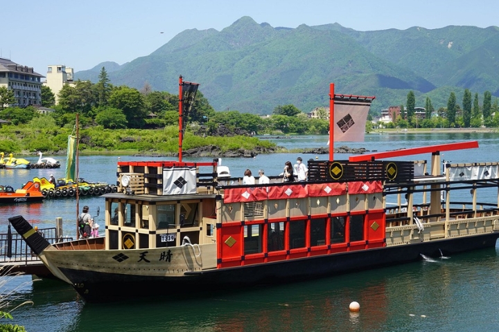 Hồ Kawaguchiko là một trong những điểm ngắm núi Phú Sĩ đẹp nhất