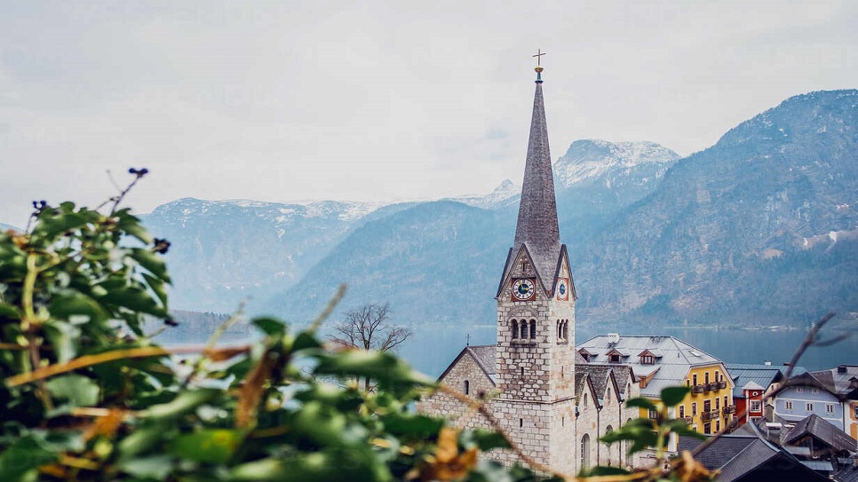Nh&agrave; thờ Gi&aacute;o xứ Hallstatt