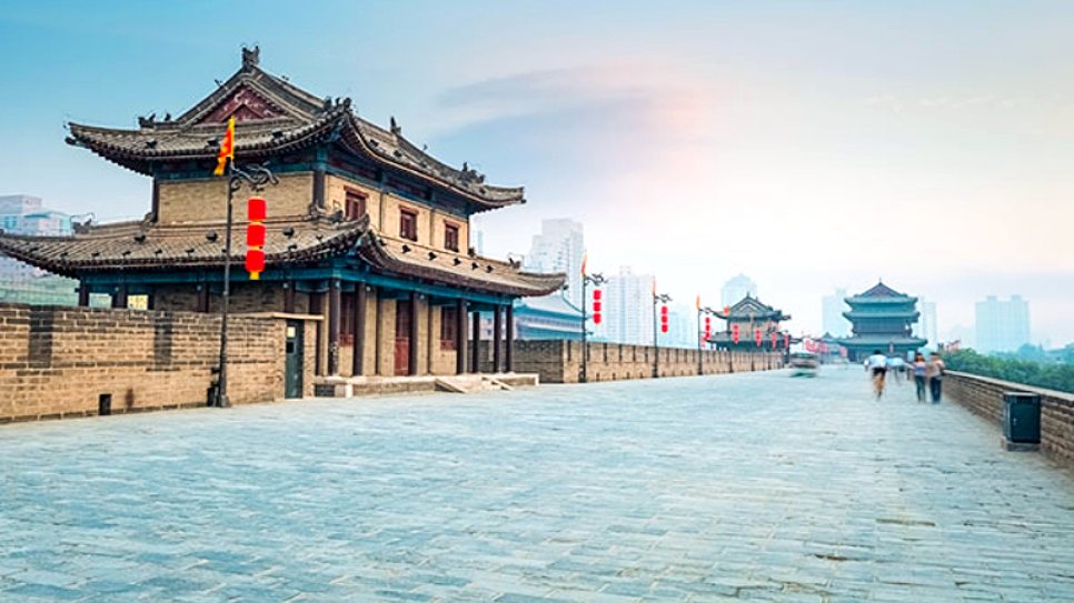 Tường th&agrave;nh T&acirc;y An